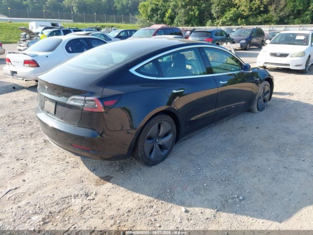 2019 TESLA MODEL 3 5YJ3E1EA5KF484399 Photo 3