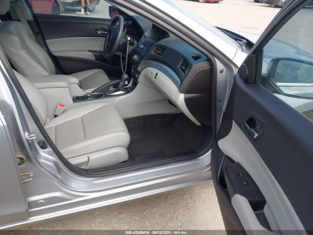2018 ACURA ILX 19UDE2F31JA005964 Photo 4