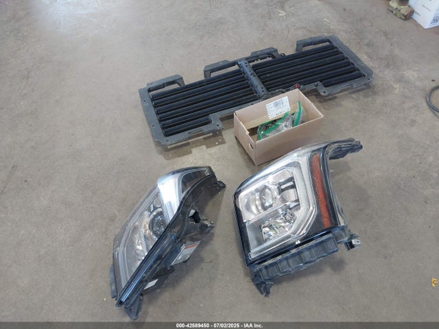 GMC l86 - spark ignited direct injection, variable valve timing, afm, e85max, alum 2019 1GKS2CKJ4KR233604 Image 12