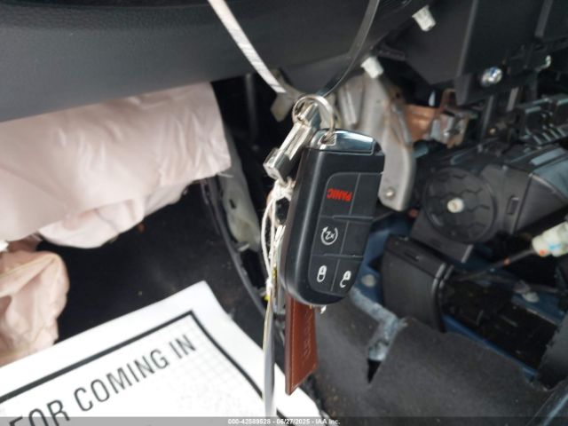 2023 JEEP COMPASS 3C4NJDCN8PT518257 Photo 10