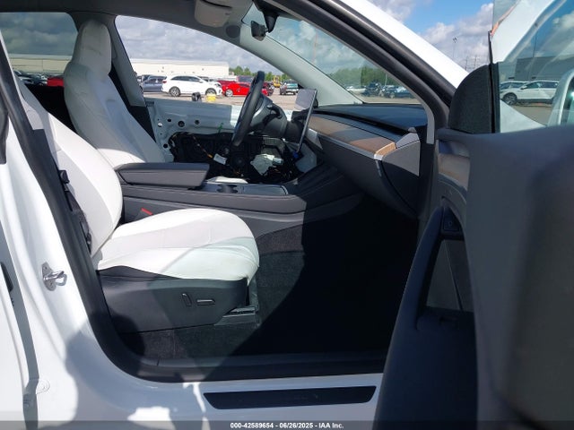 2023 TESLA MODEL Y 7SAYGDEE3PA050400 Photo 4