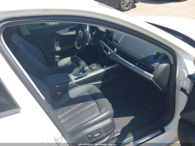 2017 AUDI A4 WAUANAF44HN002447 Photo 4