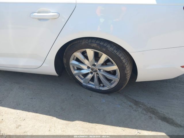 2017 AUDI A4 WAUANAF44HN002447 Photo 5