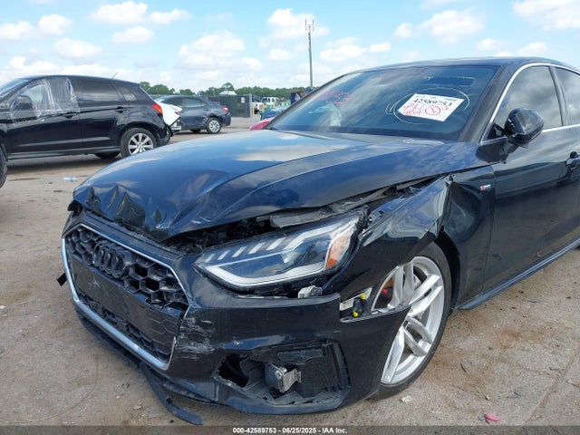 2023 AUDI A4 WAUEAAF46PN007774 Photo 5