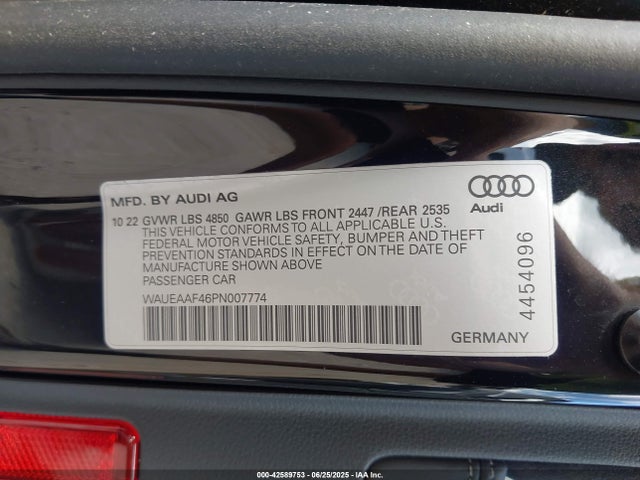 2023 AUDI A4 WAUEAAF46PN007774 Photo 8