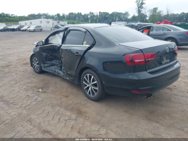 2017 VOLKSWAGEN JETTA 3VWB67AJ4HM270345 Photo 2