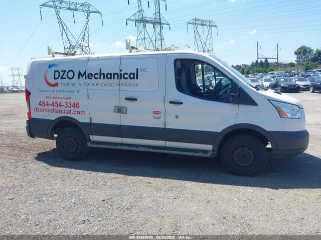 1FTNR1ZM4FKA47102 Ford 2015