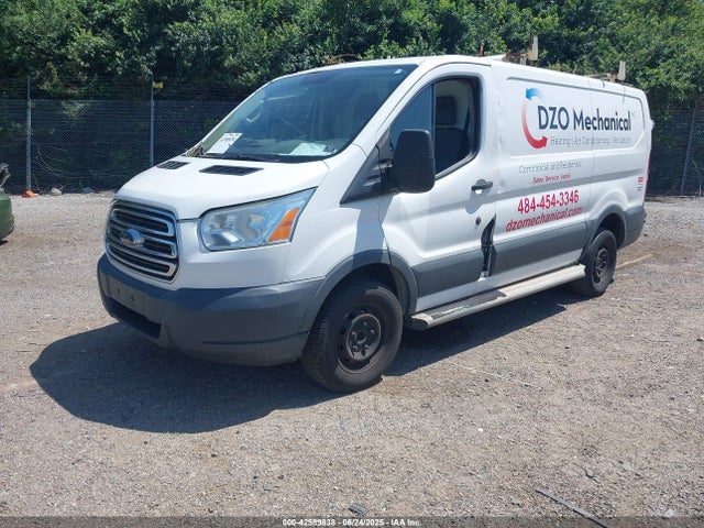 1FTNR1ZM4FKA47102 Ford 2015