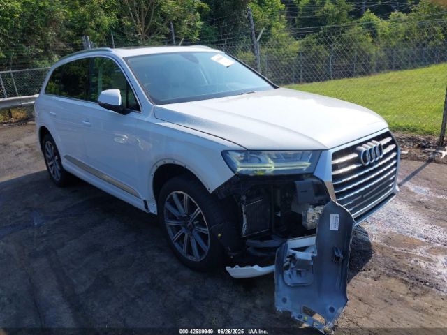 2017 AUDI Q7 WA1LAAF74HD023137