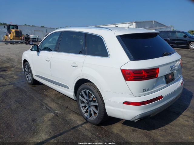 2017 AUDI Q7 WA1LAAF74HD023137 Photo 2