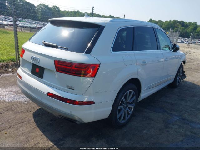 2017 AUDI Q7 WA1LAAF74HD023137 Photo 3
