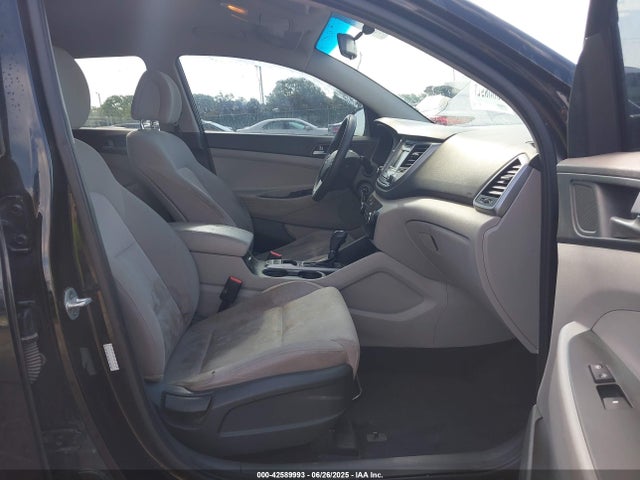 Hyundai 2016 2016 KM8J3CA47GU092589 Image 5