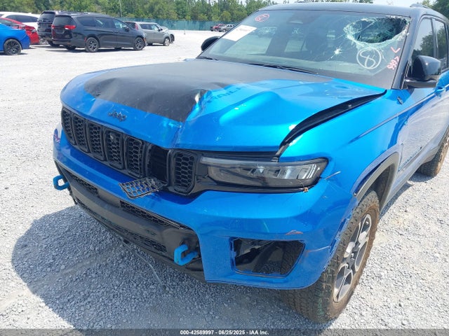 1C4RJYC68N8759961 Jeep Grand Cherokee