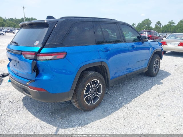 1C4RJYC68N8759961 Jeep Grand Cherokee