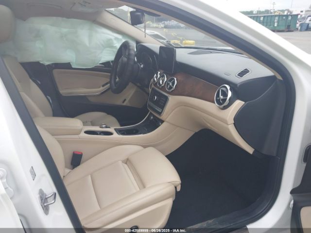 2020 MERCEDES-BENZ GLA 250 WDCTG4GB8LU028840 Photo 4