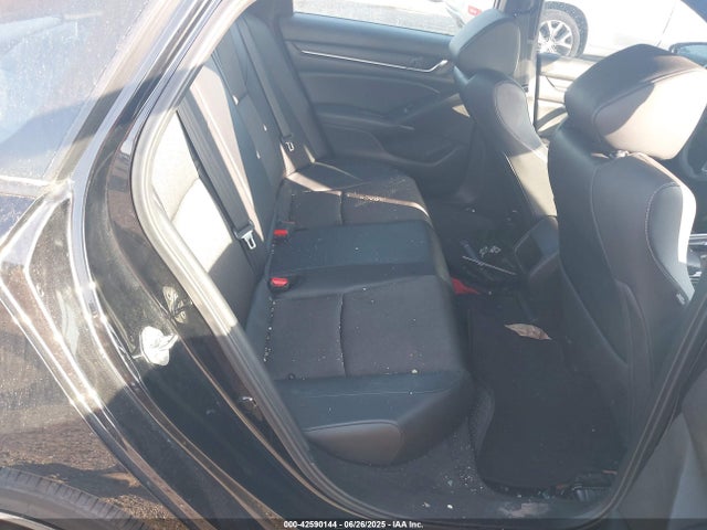 Honda l15be 2018 1HGCV1F34JA060673 Image 8