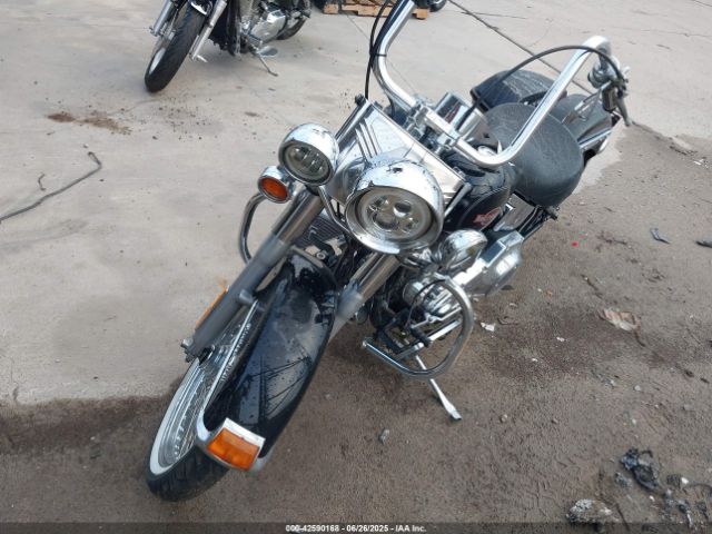 2006 HARLEY-DAVIDSON FLSTC 1HD1BJY1X6Y075864 Photo 1