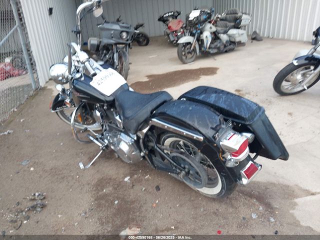 2006 HARLEY-DAVIDSON FLSTC 1HD1BJY1X6Y075864 Photo 2