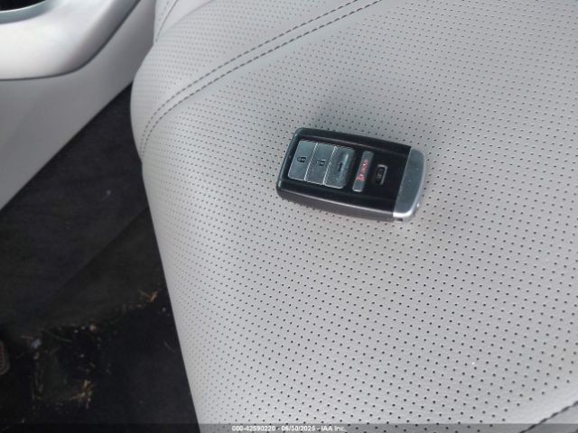 2018 ACURA TLX 19UUB3F51JA000554 Photo 10