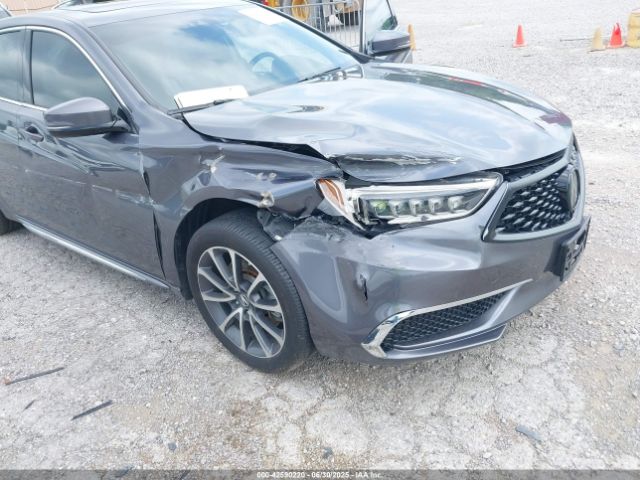 2018 ACURA TLX 19UUB3F51JA000554 Photo 5