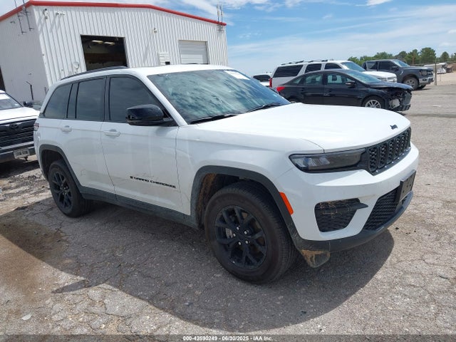 Jeep Grand Cherokee 2024 1C4RJGAG1RC253137 Image 13