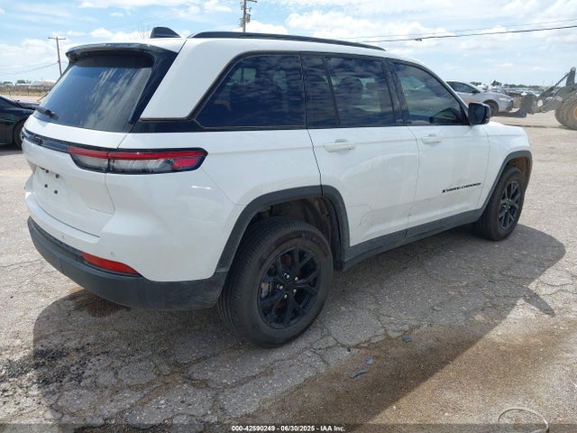 Jeep Grand Cherokee 2024 1C4RJGAG1RC253137 Image 4