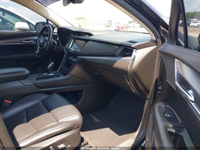 2018 CADILLAC XT5 1GYKNFRS3JZ112459 Photo 4