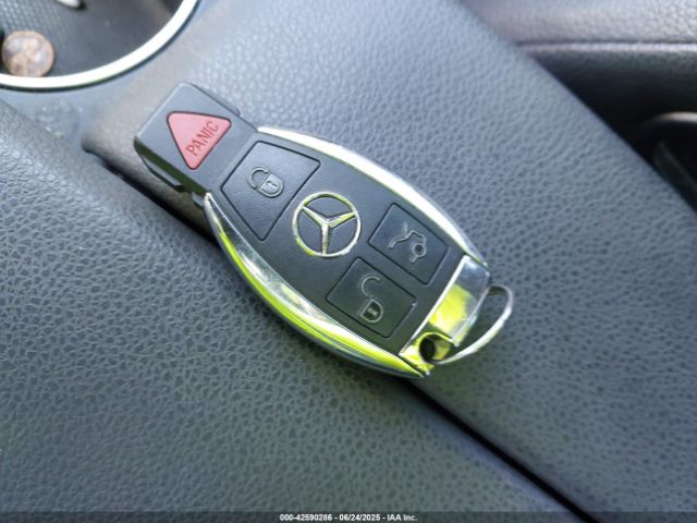 2013 MERCEDES-BENZ C 250 WDDGF4HB2DR273930 Photo 10