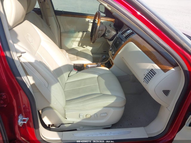 2011 CADILLAC DTS 1G6KP5ES7BU143960 Photo 4