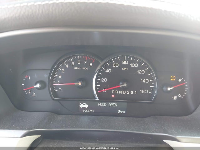 2011 CADILLAC DTS 1G6KP5ES7BU143960 Photo 6