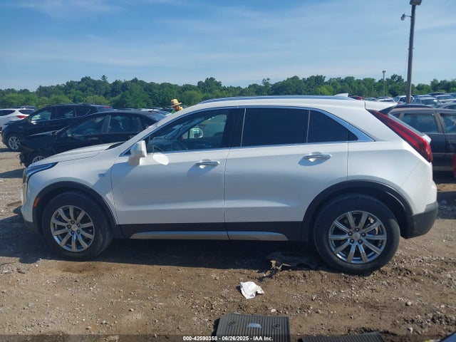 42590358 :رقم المزاد ، 1GYFZDR46KF146443 vin ، 2019 Cadillac Xt4 Premium Luxury مزاد بيع