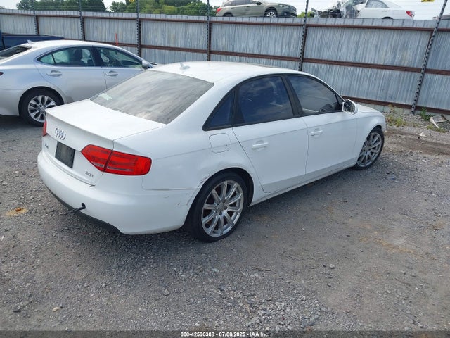 2010 AUDI A4 WAUAFAFL5AN047925 Photo 3