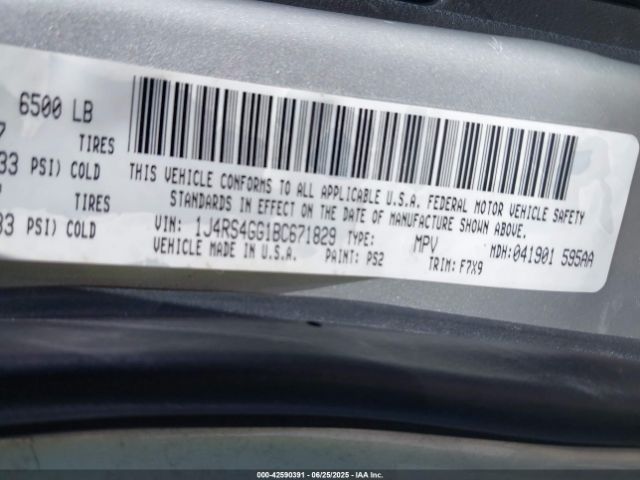 2011 JEEP GRAND CHEROKEE 1J4RS4GG1BC671829 Photo 8