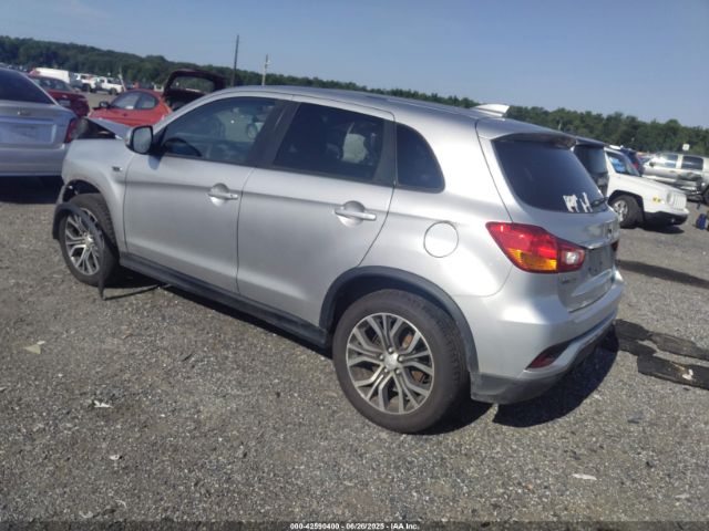 2018 MITSUBISHI OUTLANDER SPORT JA4AR3AU4JZ028176 Photo 2