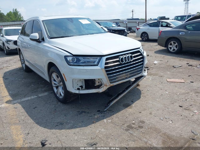 2017 AUDI Q7 WA1AHAF79HD046223 Photo 0