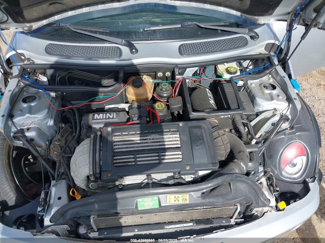 2006 MINI COOPER S WMWRH33566TF88566 Photo 9