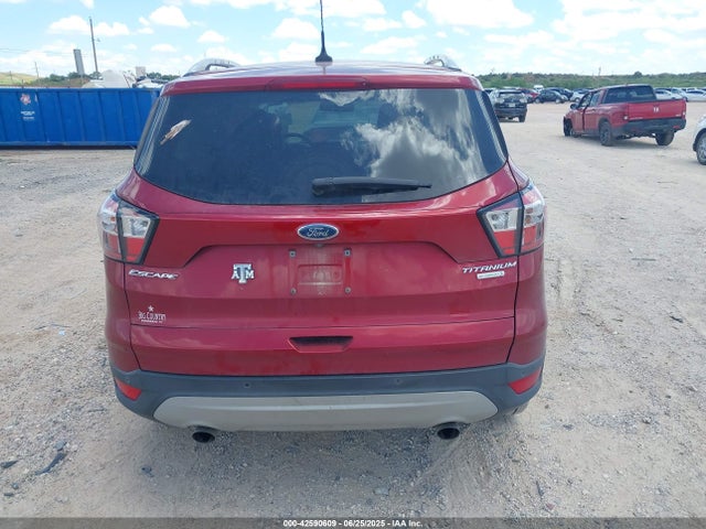 1FMCU0J96JUD58854 Ford 2018