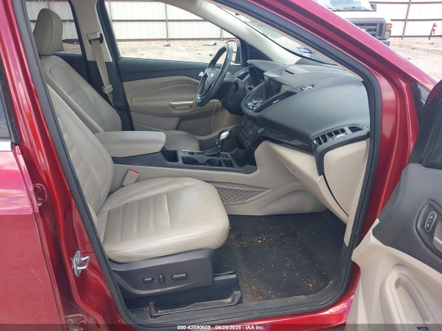1FMCU0J96JUD58854 Ford 2018
