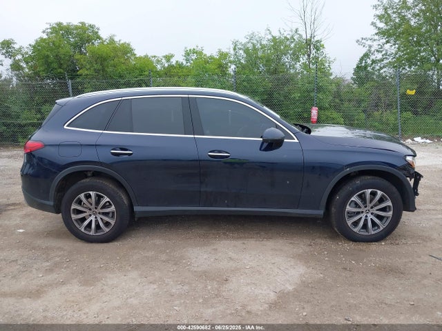 W1NKM4HB5PU020413 Mercedes-Benz m254