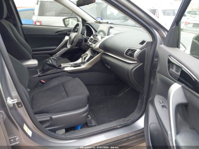 2018 MITSUBISHI ECLIPSE CROSS JA4AT4AA9JZ070176 Photo 4