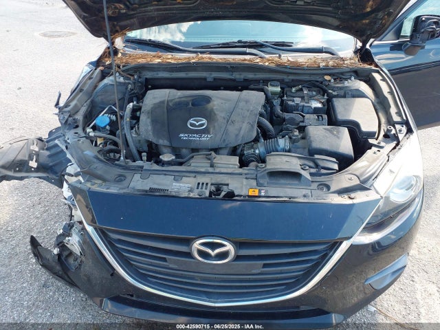 3MZBM1U75GM298916 Mazda pe