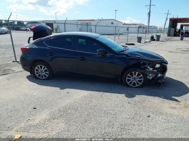 3MZBM1U75GM298916 Mazda pe