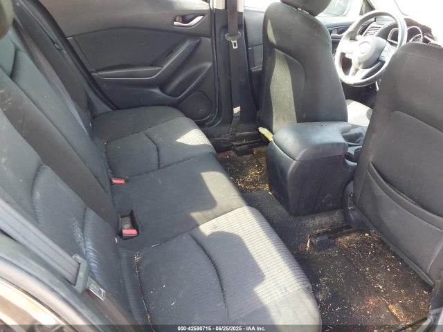 3MZBM1U75GM298916 Mazda pe