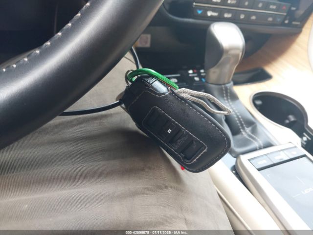 2022 LEXUS RX 350L JTJHZKFA1N2039385 Photo 10