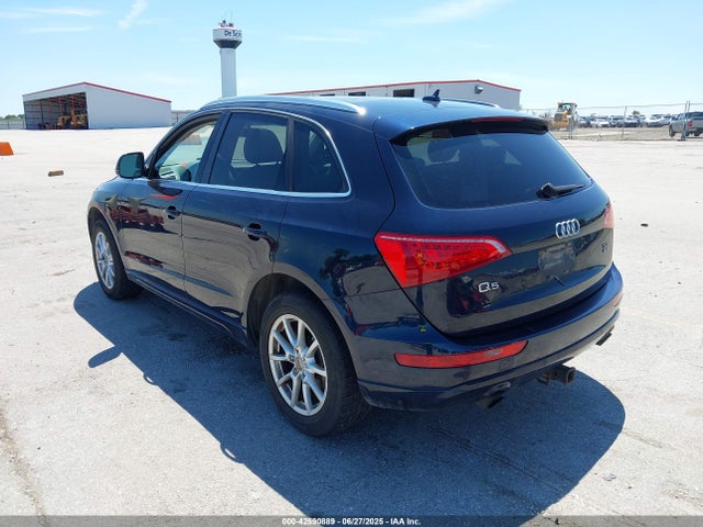 2010 AUDI Q5 WA1LKAFP4AA058779 Photo 2