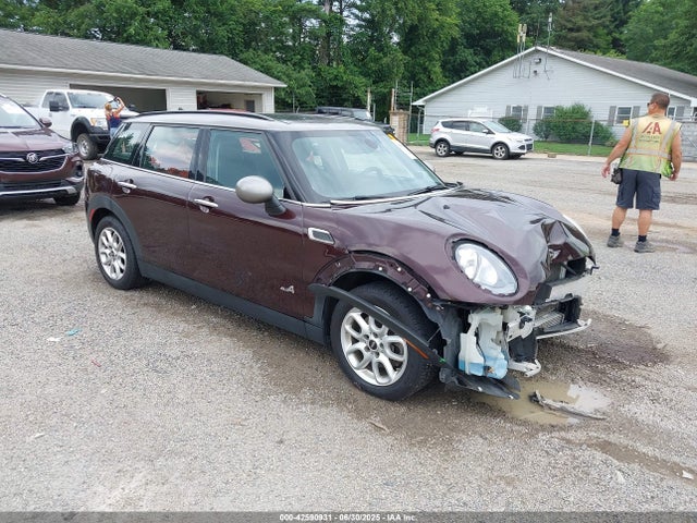 2017 MINI CLUBMAN WMWLU1C5XH2F27672 Photo 0