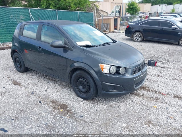 Продажа на аукционе авто 2014 Chevrolet Sonic Ls Auto, vin: 1G1JA6SH9E4146252, номер лота: 42590935