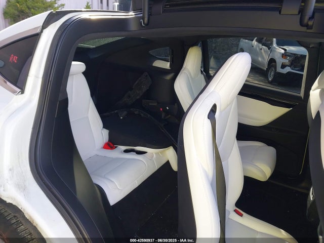 Tesla 2020 2020 5YJXCBE27LF242169 Image 8