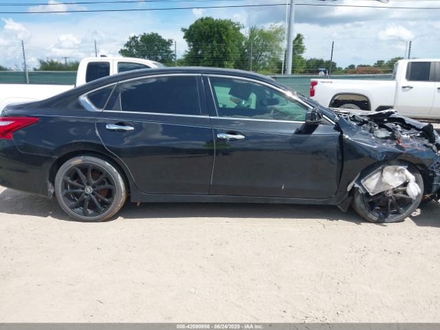 1N4AL3APXHC478435 Nissan 2017
