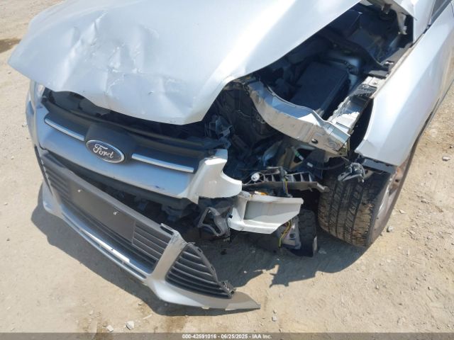 1FADP3K21EL447588 Ford 2014